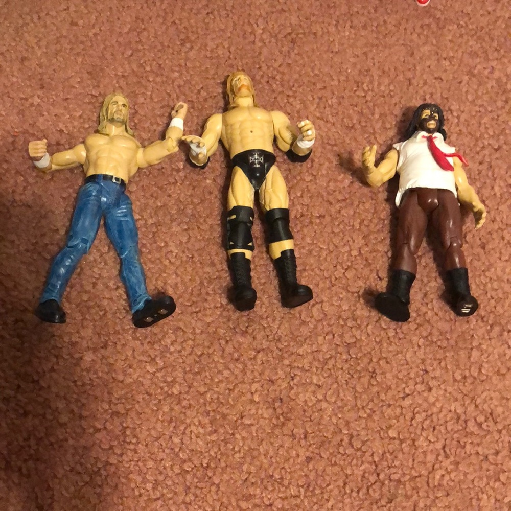 WWE Wrestlers - Picture 3 of 3
